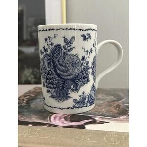 Delft Mug RIJKS Museum Amsterdam Blue & White Fruit Basket Design
